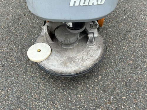 Čisticí stroj HAKOMATIC B 30 CL