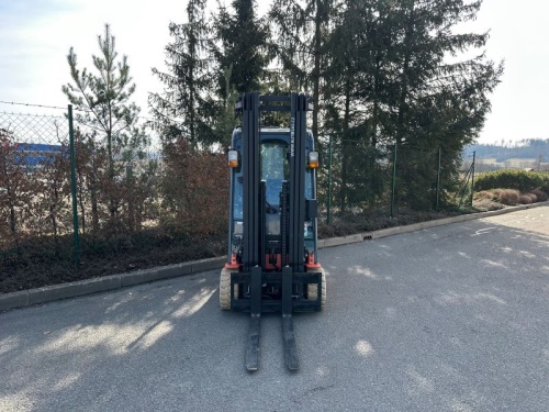 Čelní vysokozdvižný vozík TOYOTA 8FBMT18