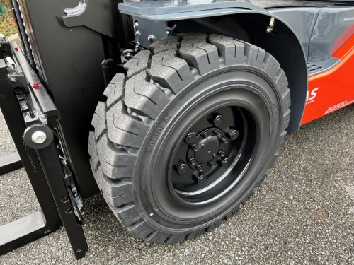 Čelní vysokozdvižný vozík TOYOTA 02-8FGJF35