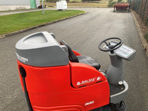 Čisticí stroj HAKOMATIC B 750 R