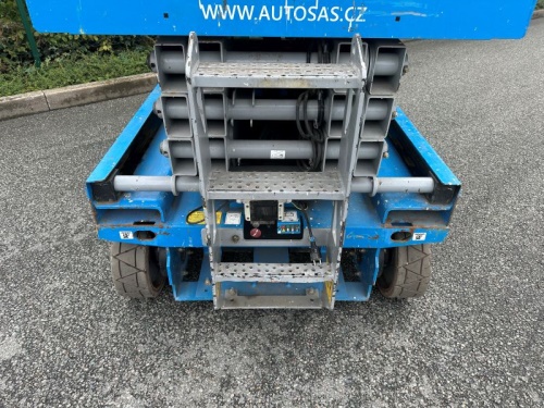 Vysokozdvižná pracovní plošina GENIE GS 2646