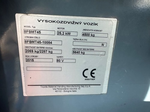 Čelní vysokozdvižný vozík TOYOTA 8FBMT45
