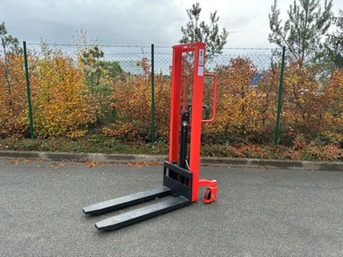 Paletový vozík Vysokozdvižný vozík  EFS 1016 G 10/1600