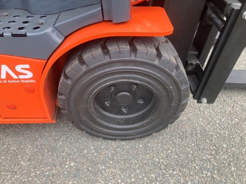 Čelní vysokozdvižný vozík TOYOTA 8FBMT20