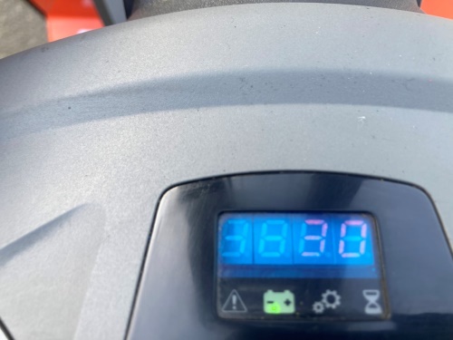 Elektrický nízkozdvižný vozík BT SWE 140 L