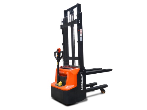 Elektrický vysokozdvižný vozík PVE 12 ND/3600 