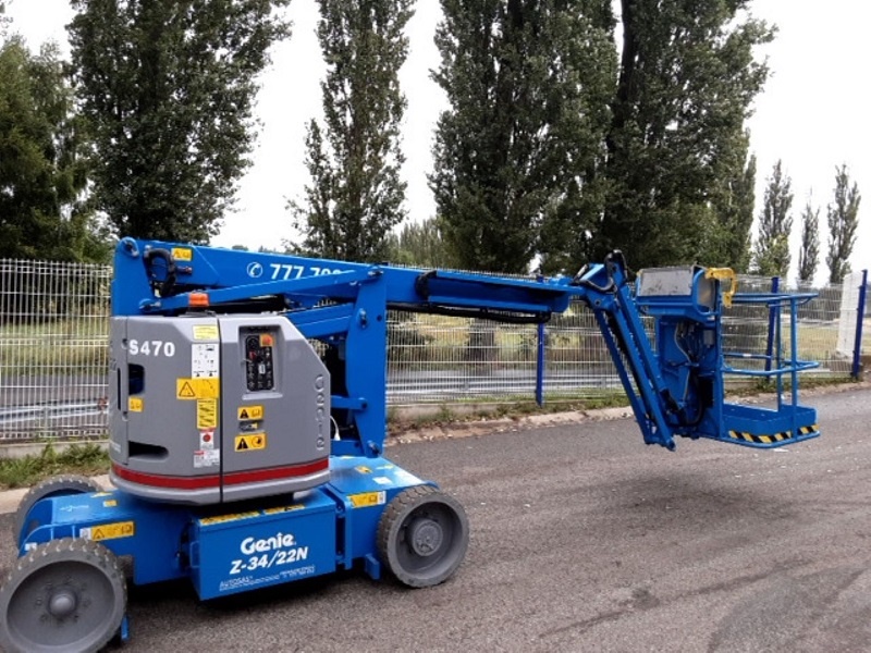 Vysokozdvižná pracovní plošina GENIE Z34-22N