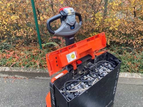 Elektrický nízkozdvižný vozík BT LWE 140