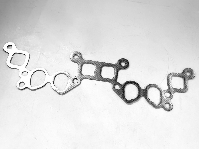 těsnění potrubí NISSAN