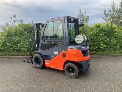 TOYOTA 02-8FGF20