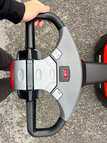 Elektrický vysokozdvižný vozík BT SWE 120