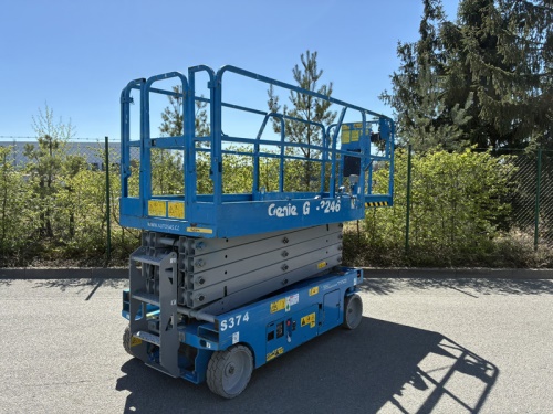 Vysokozdvižná pracovní plošina GENIE GS 3246