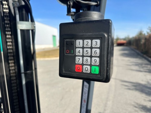 Čelní vysokozdvižný vozík TOYOTA 7FBEST15