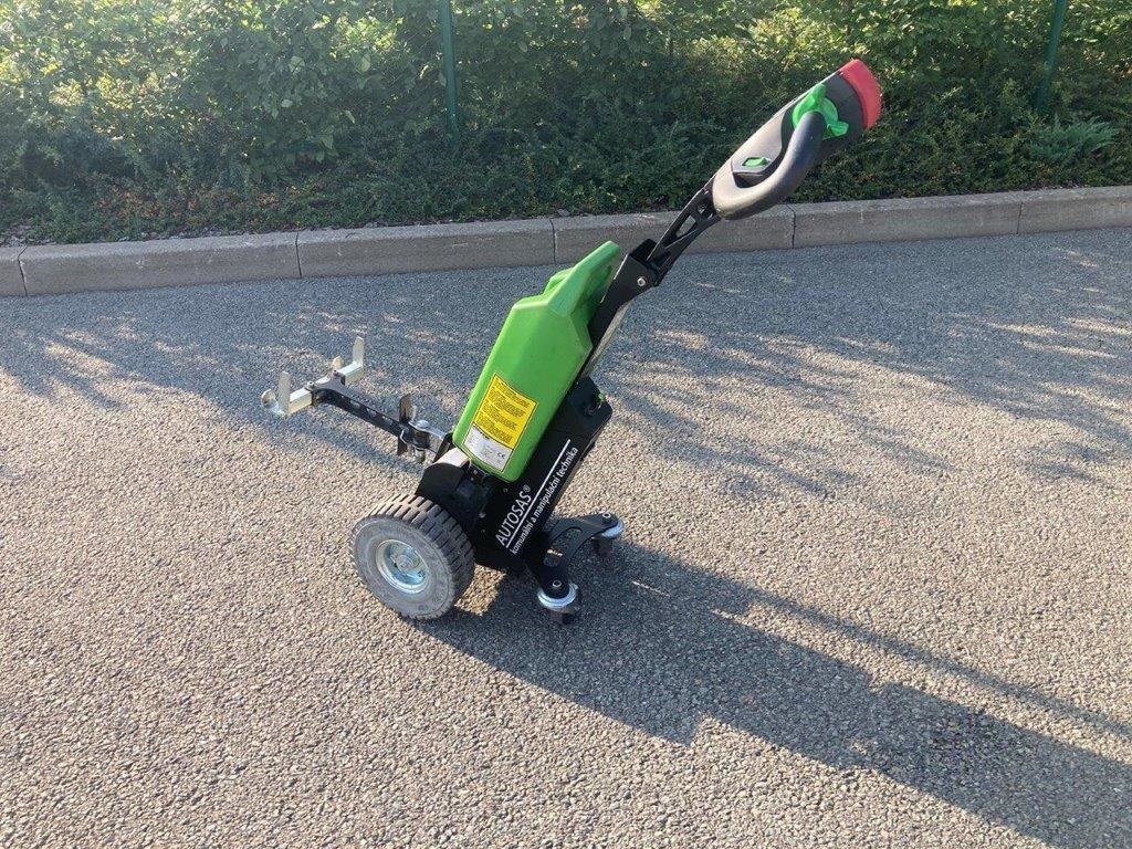 Tahač MOVEX T 1000