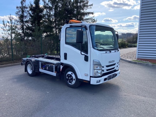 Komunální vozidlo ISUZU M 21 Th