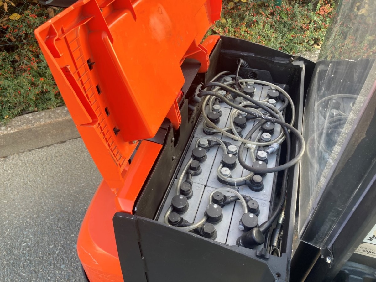 Elektrický vysokozdvižný vozík BT SWE 140