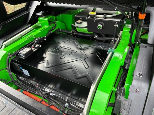 Čelní vysokozdvižný vozík EP EFL803-HV-9; 309V/304Ah