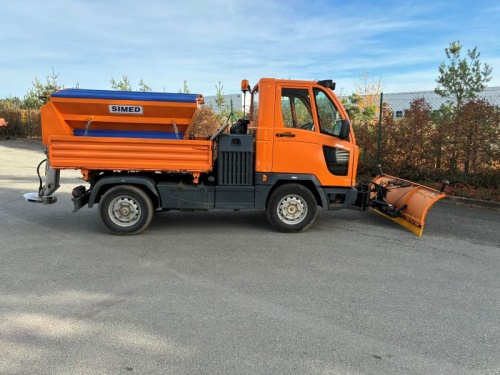 Komunální vozidlo MULTICAR M30