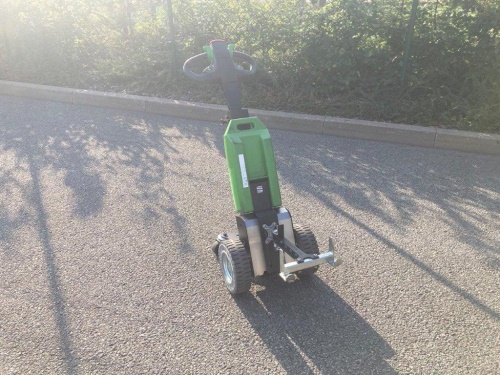 Tahač MOVEX T 1000