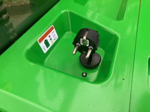 Elektrický vysokozdvižný vozík EP WSA161; 24V/100Ah (Li)