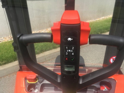 Elektrický pal. vozík vysokozdvižný PVE 12/2900