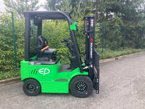 Čelní vysokozdvižný vozík EP EFL181; 48V/150Ah