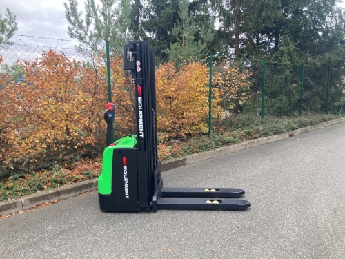 Elektrický vysokozdvižný vozík EP WSA161; 24V/100Ah (Li)