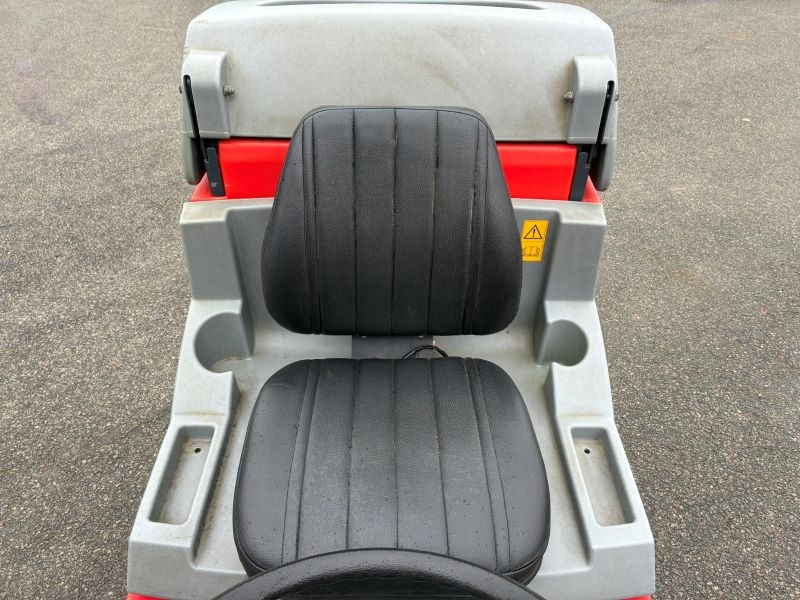 Čisticí stroj HAKO B 115 R