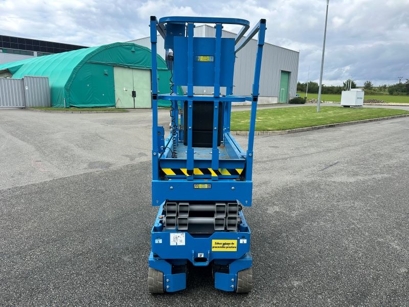 Vysokozdvižná pracovní plošina GENIE GS 1532