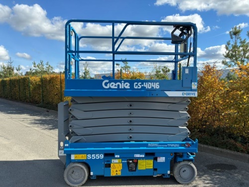 Vysokozdvižná pracovní plošina GENIE GS 4046