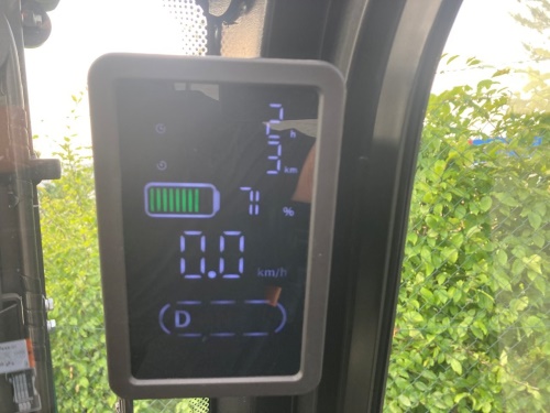 Čelní vysokozdvižný vozík EP EFL253 80V/280Ah; 150A externí nabíječ