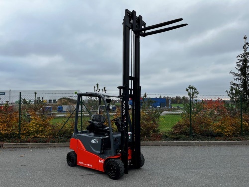 Čelní vysokozdvižný vozík TOYOTA 8FBM20T