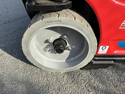 Vysokozdvižná pracovní plošina Manitou 100 VJR