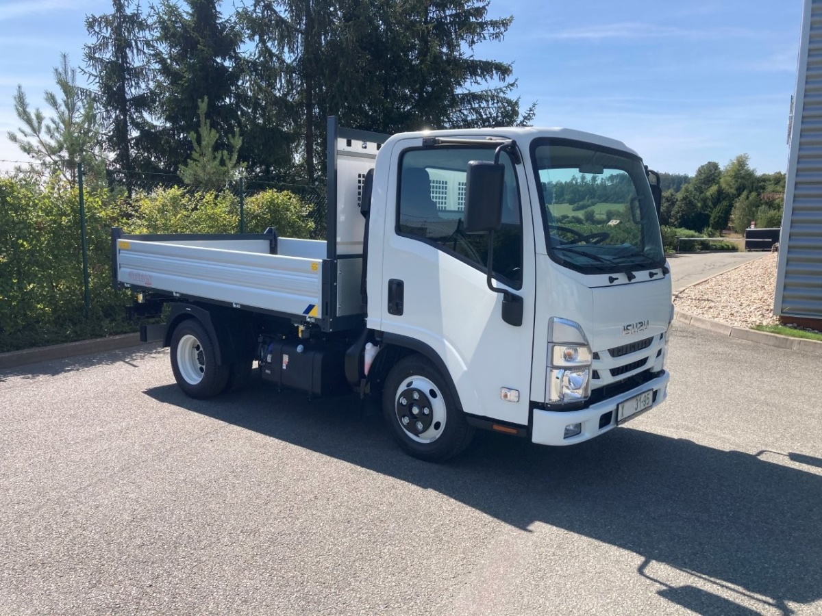 ISUZU M 21 T