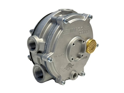 odpařovač s regulátorem YALE