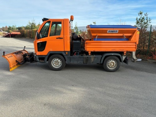 Komunální vozidlo MULTICAR M30