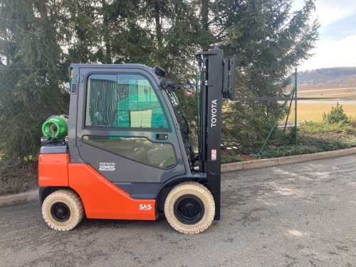 Toyota 02-8FGF25