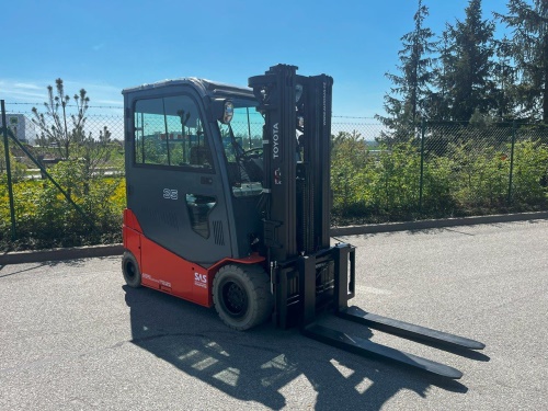 Čelní vysokozdvižný vozík Toyota 8FBMT35