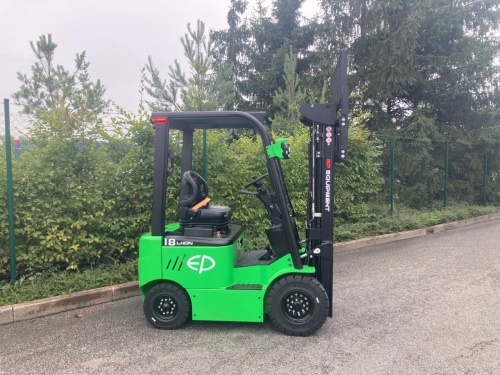 Čelní vysokozdvižný vozík EP EFL181; 48V/150Ah