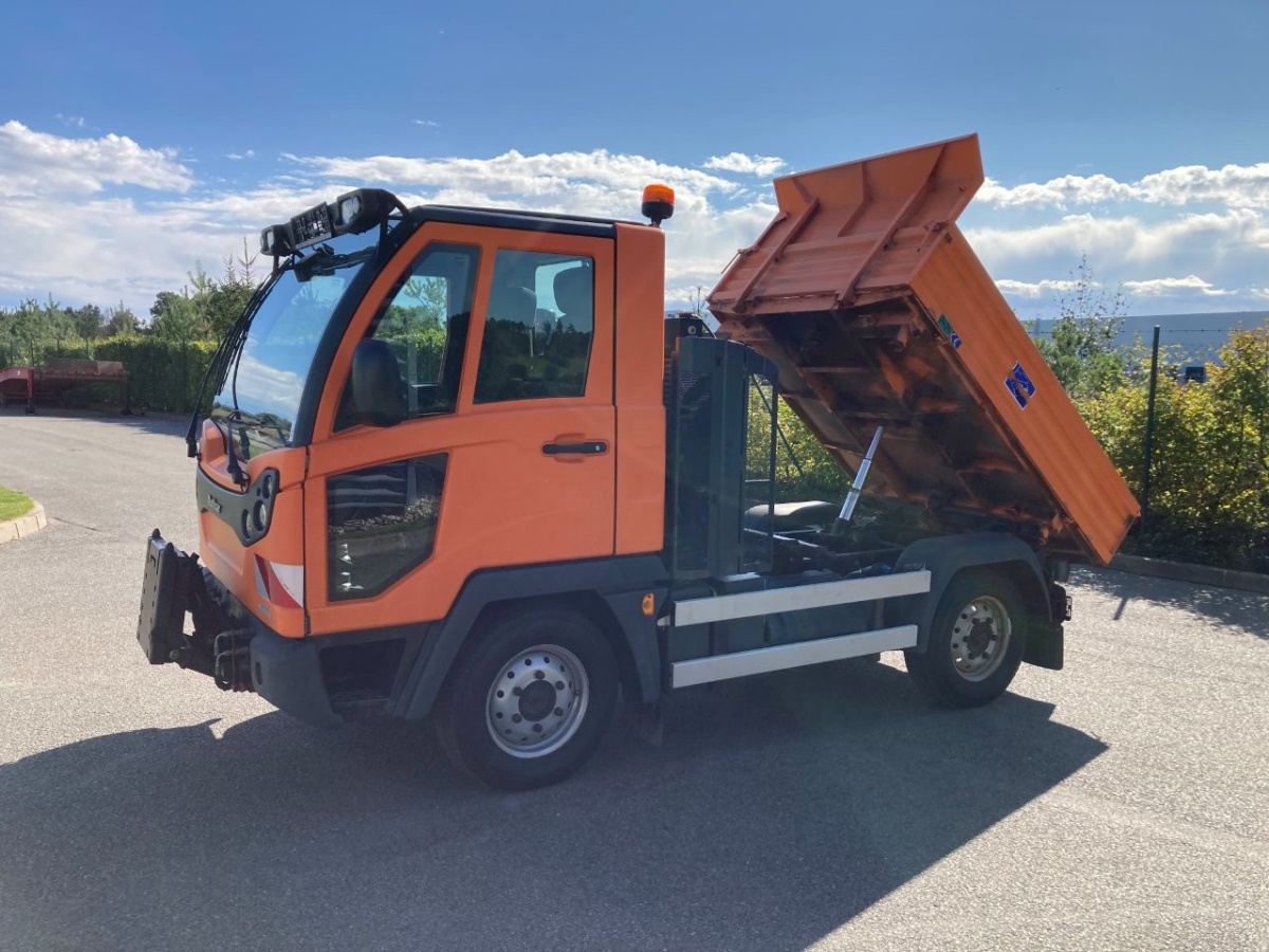 Komunální vozidlo Multicar M31 E6 4x4 krátký rozvor