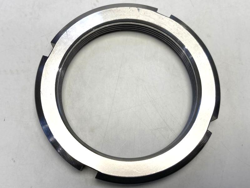 matice náboje kola M25 4x4