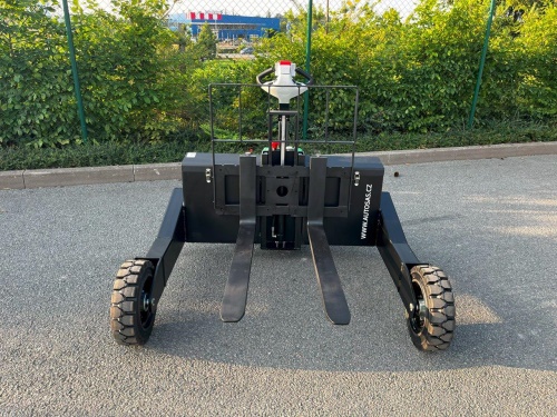 Elektrický nízkozdvižný vozík WP-130 RT CROSS 