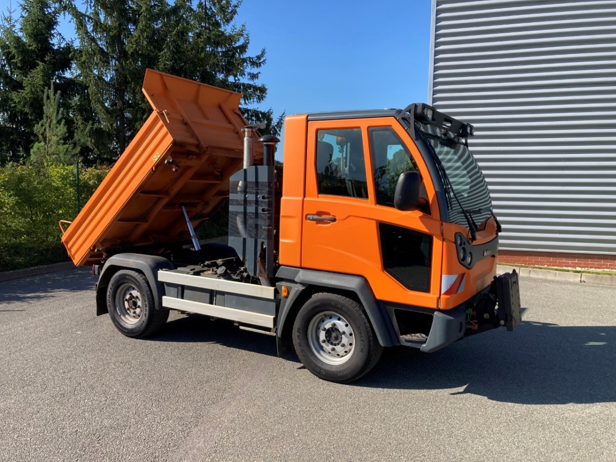 Komunální vozidlo Multicar M31 E6 4x4 krátký rozvor