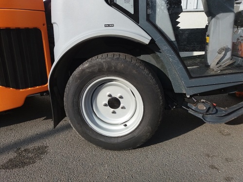 Víceúčelový komunální stroj HAKO 1600 Citymaster