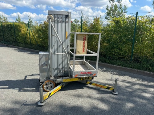 Vysokozdvižná pracovní plošina Faraone PK10200E