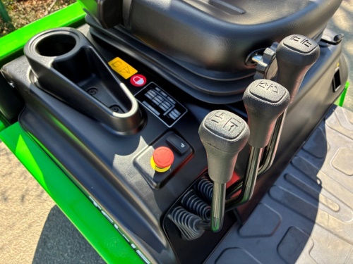 Čelní vysokozdvižný vozík EP TCL152; 80V/100Ah