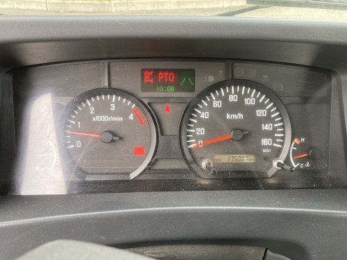 ISUZU NMR 85, kontejnerový nosič