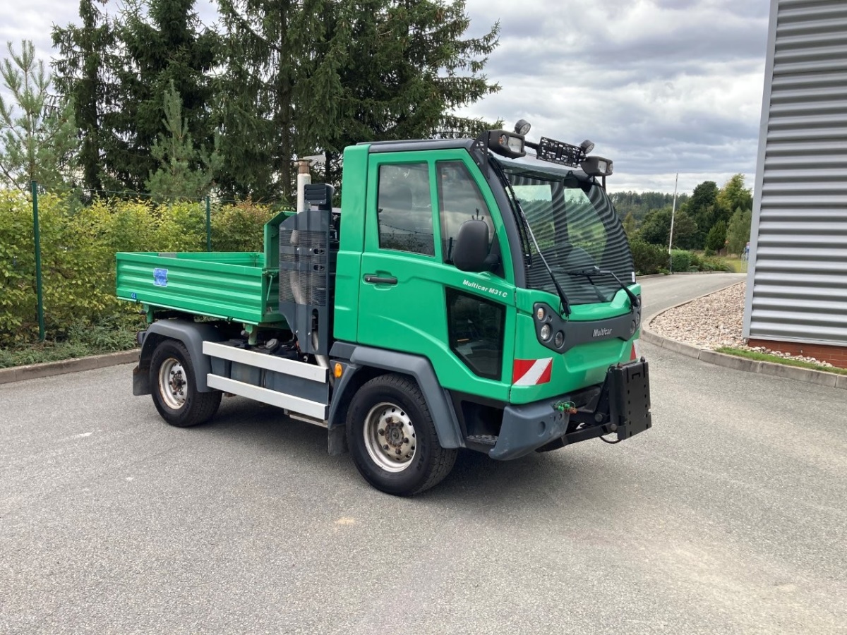 Komunální vozidlo Multicar M31 E6 4x4 krátký rozvor