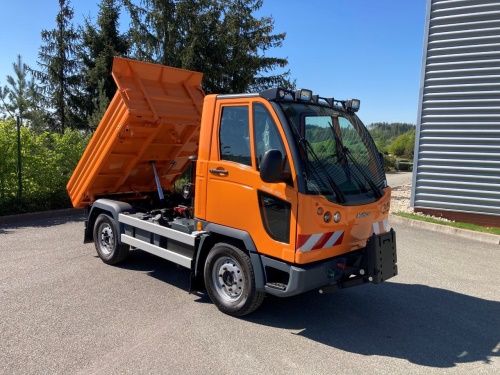 Komunální vozidlo MULTICAR M 27 COMPACT