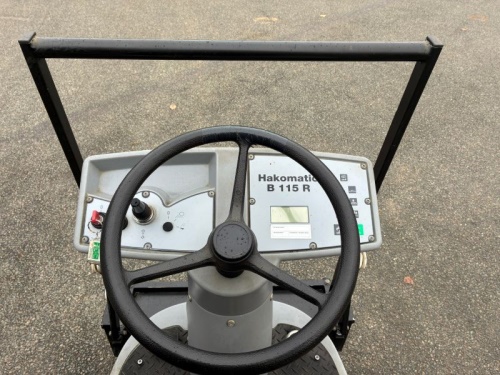 Čisticí stroj HAKO B 115 R